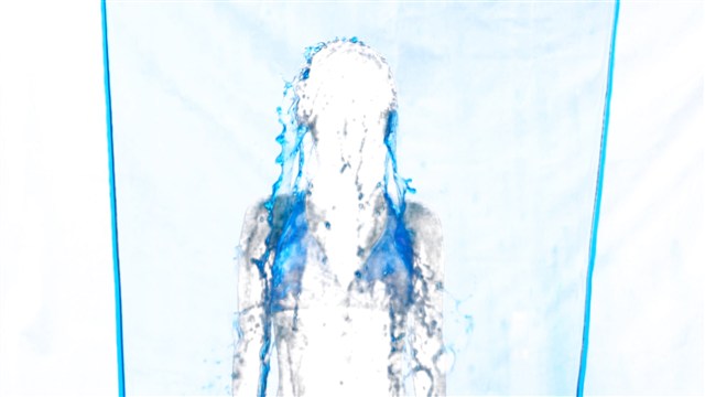水