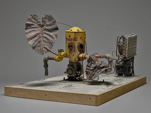 用臭銅廢鐵換一些金的銀的